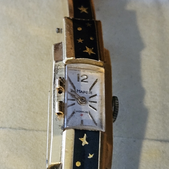 Rare La Marque Incabloc Swiss Manual Wind Star Design Cuff Watch - Picture 2 of 7